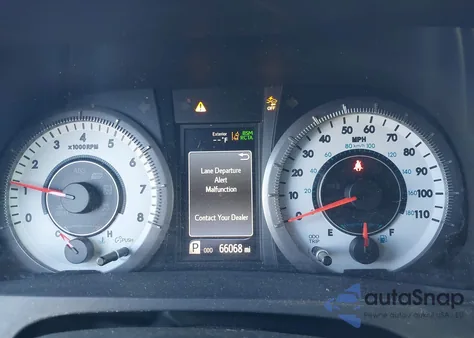 2018 Toyota Sienna Se Premium 8 Passenger from USA, damaged, VIN 5TDXZ3DCXJS904544